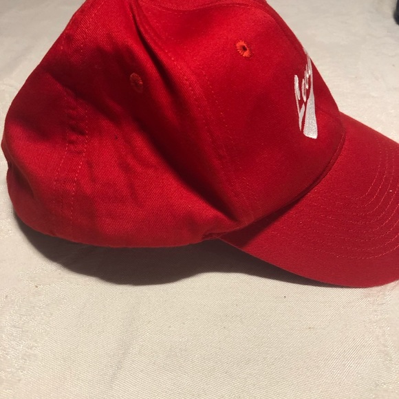 Levi’s Red Script cap hat one size adjustable - Picture 4 of 8